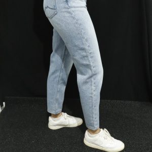 شلوار جین مام فیت mustang